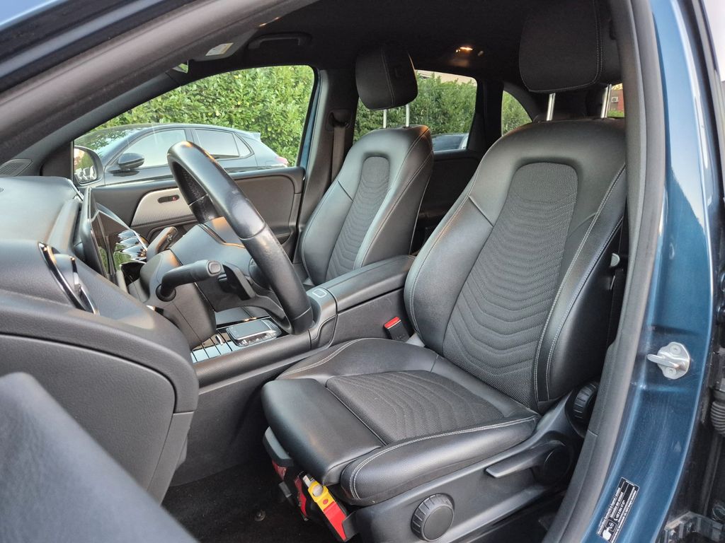 Mercedes-Benz B 250 2021