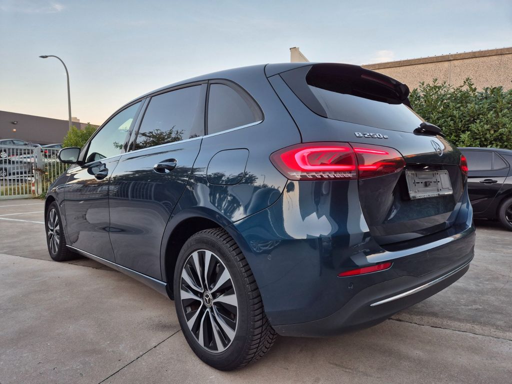 Mercedes-Benz B 250 2021