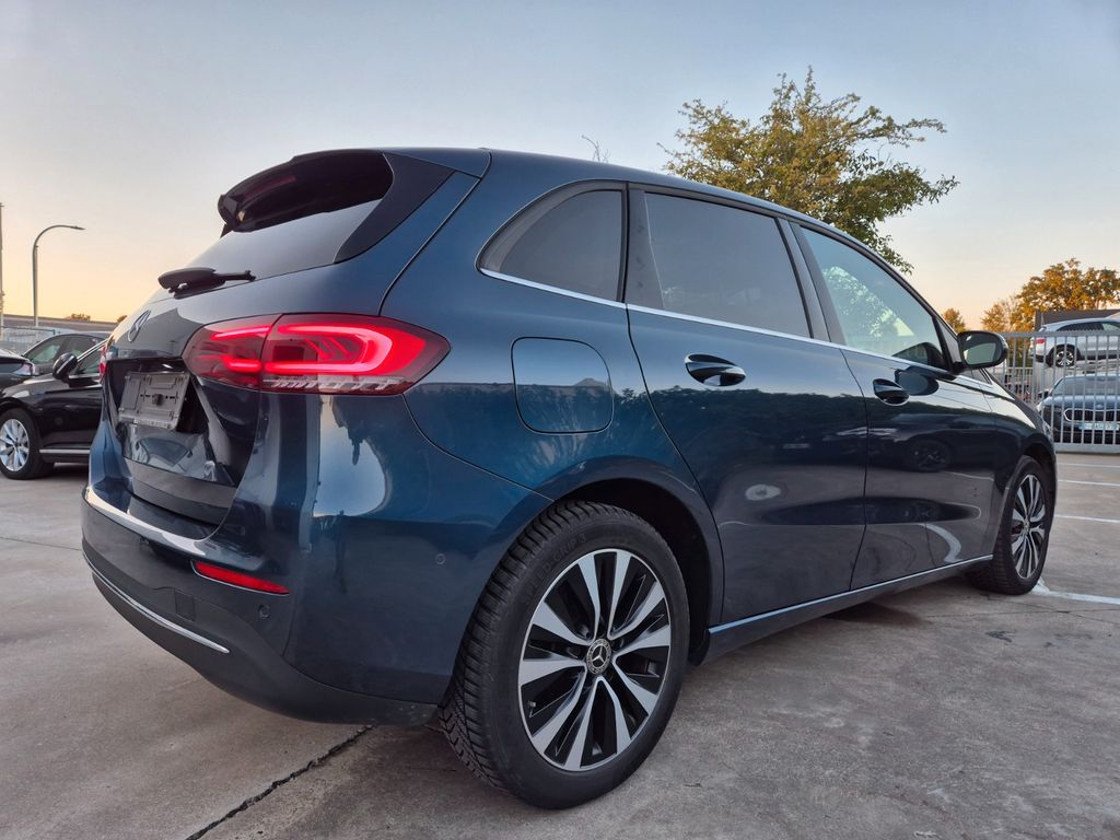 Mercedes-Benz B 250 2021