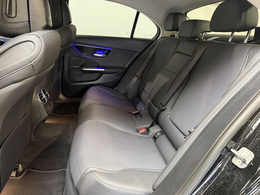 Mercedes-Benz C 200 2024