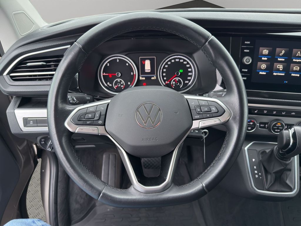 Volkswagen T6 Multivan 2024