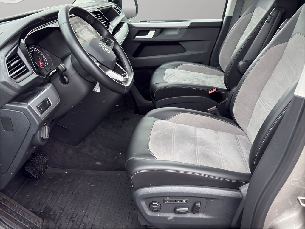 Volkswagen T6 Multivan 2024