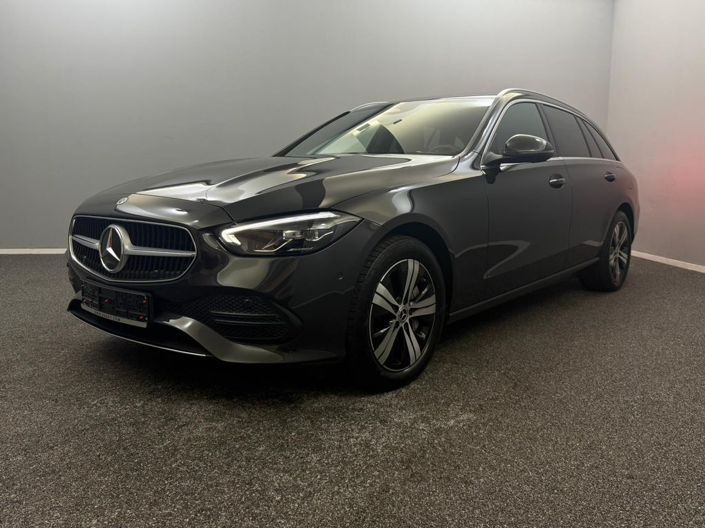 Mercedes-Benz C 300 2023