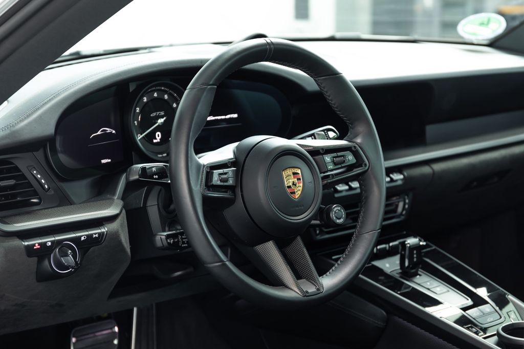 Porsche 992 2022