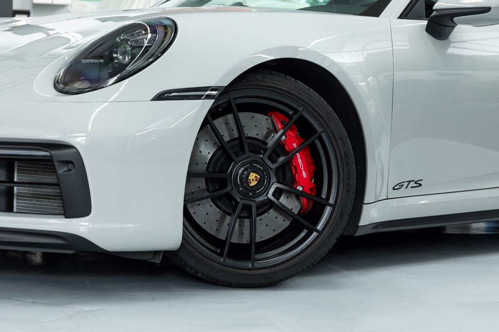 Porsche 992 2022