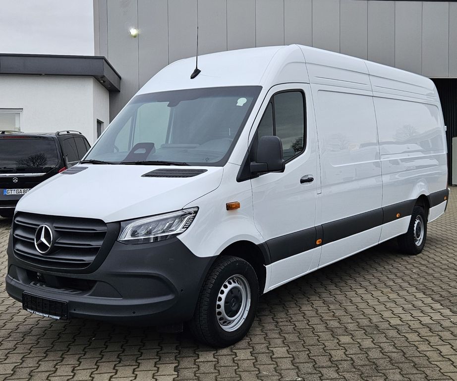 Mercedes-Benz Sprinter 2024