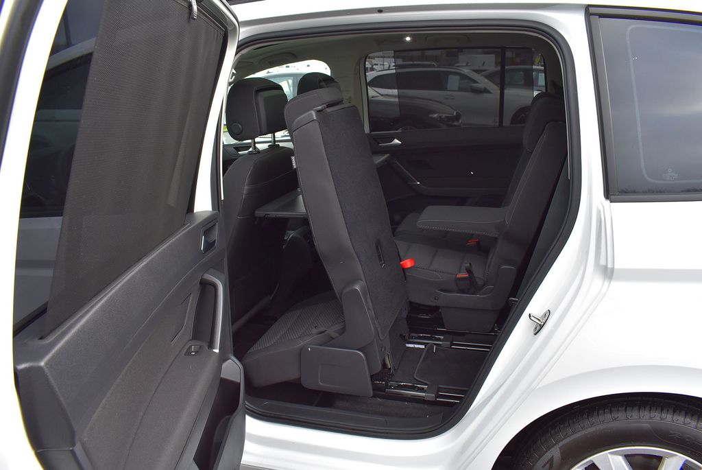 Volkswagen Touran 2023