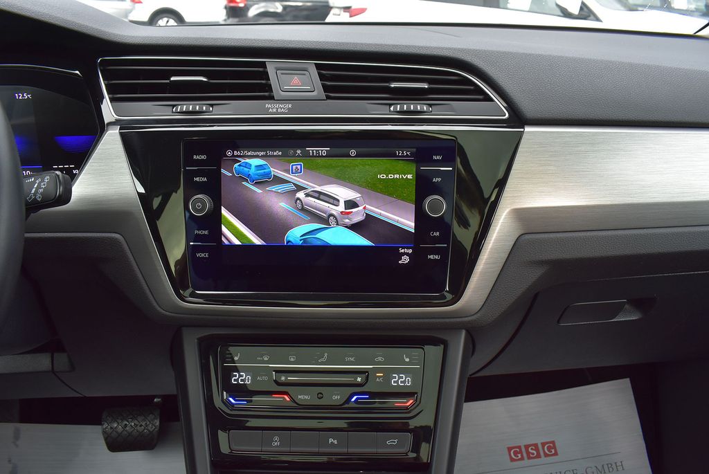 Volkswagen Touran 2023