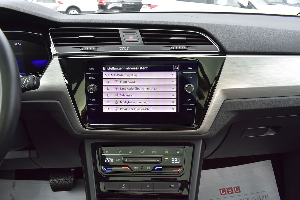 Volkswagen Touran 2023