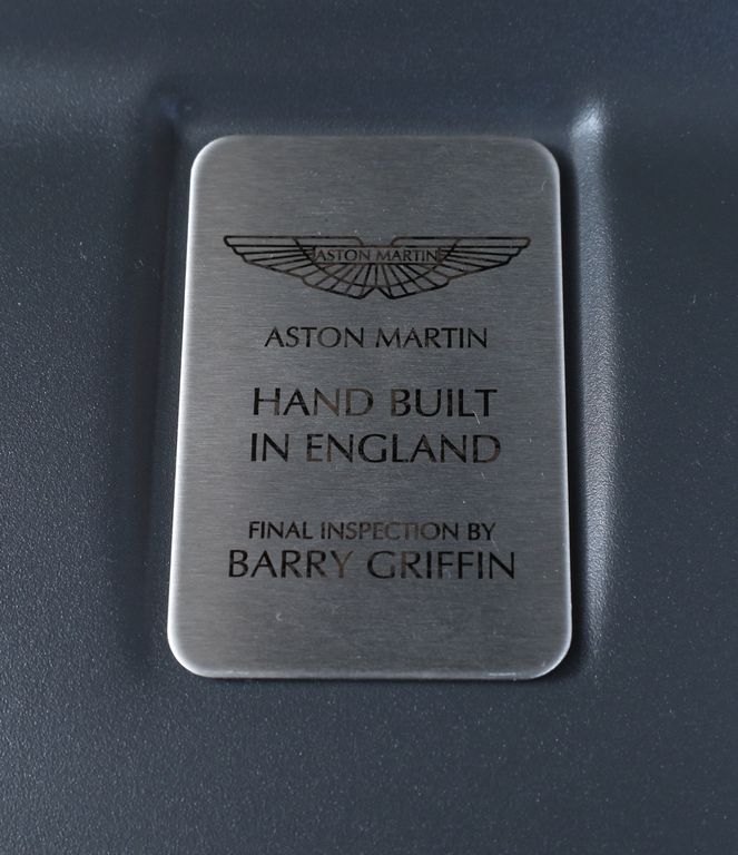 Aston Martin DBS 2010