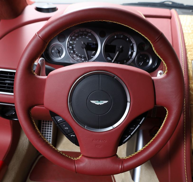 Aston Martin Rapide 2010