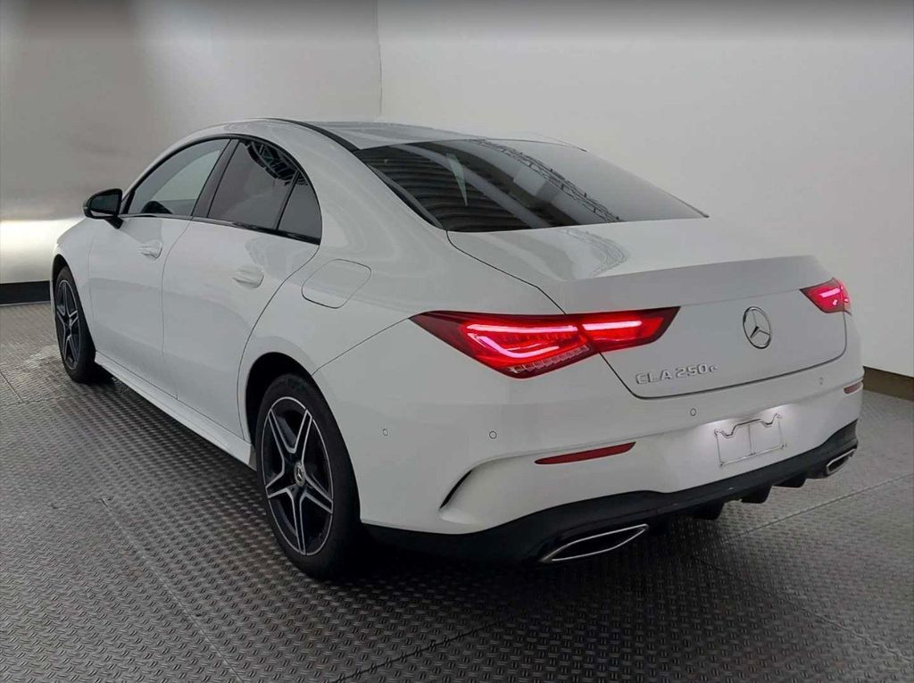 Mercedes-Benz CLA 250 2021