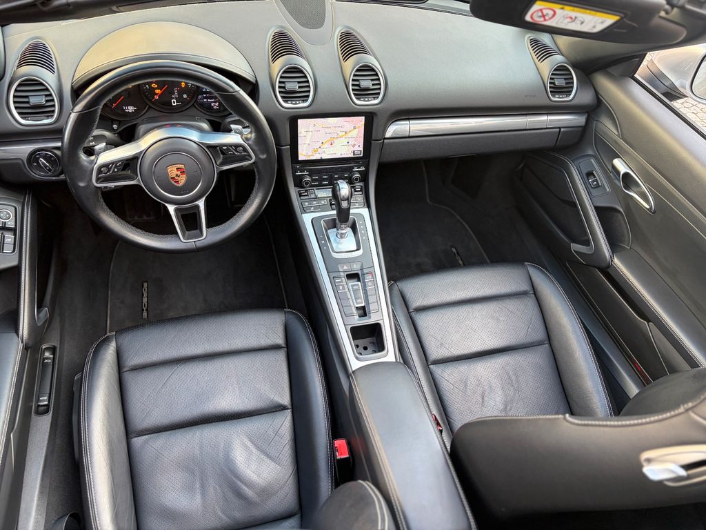 Porsche Boxster 2023