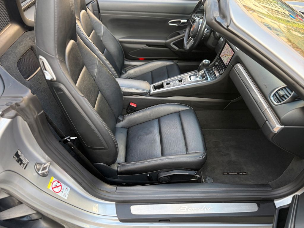 Porsche Boxster 2023