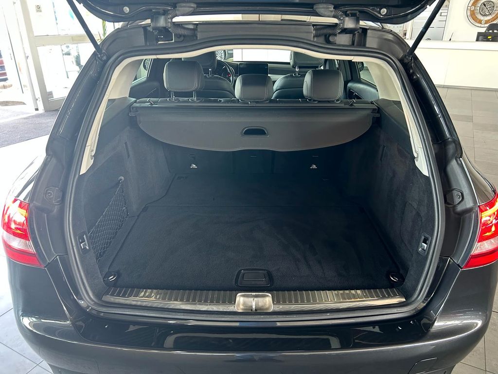 Mercedes-Benz C 200 2021