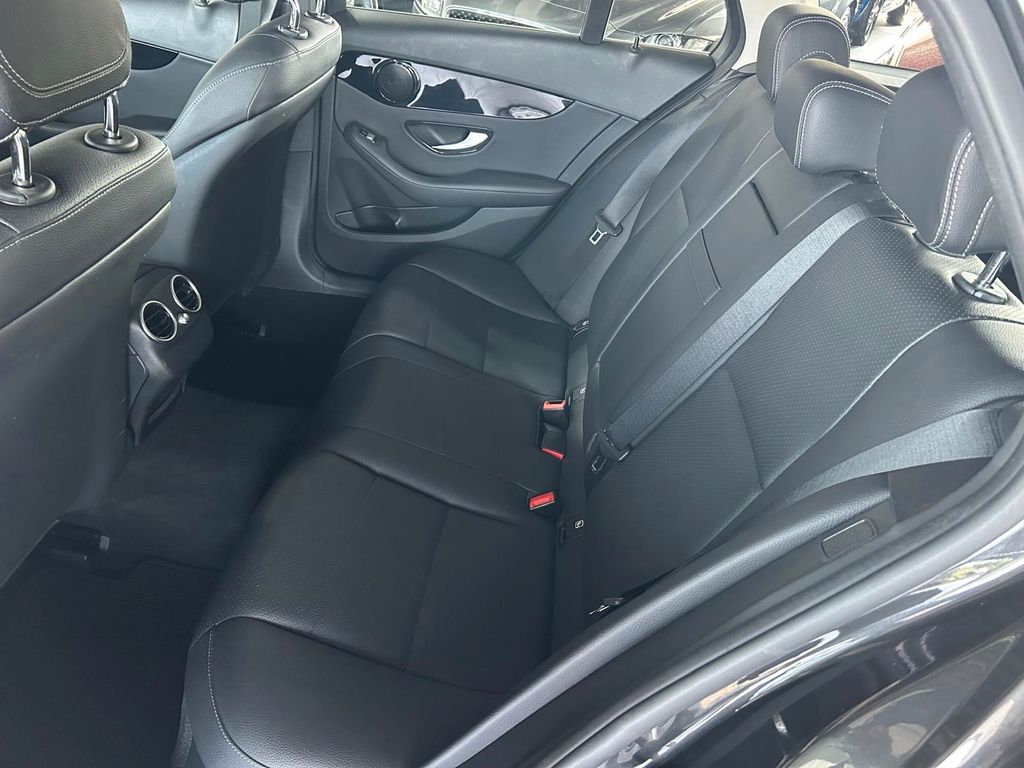Mercedes-Benz C 200 2021