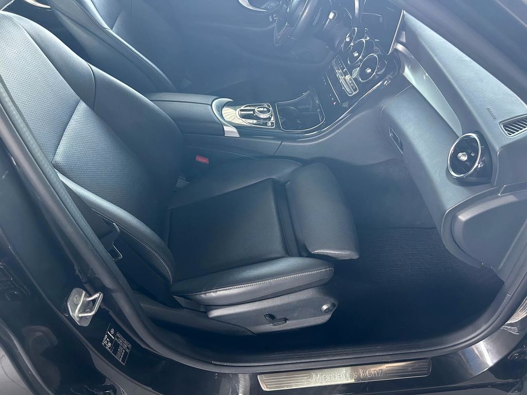 Mercedes-Benz C 200 2021