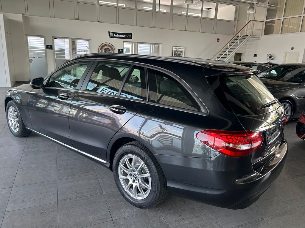 Mercedes-Benz C 200 2021