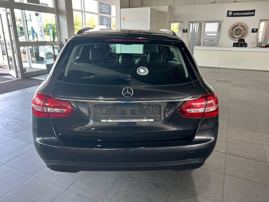 Mercedes-Benz C 200 2021