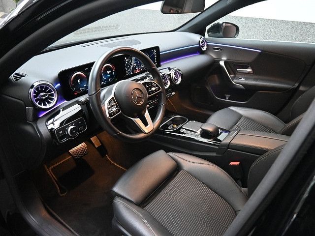 Mercedes-Benz A 250 2021