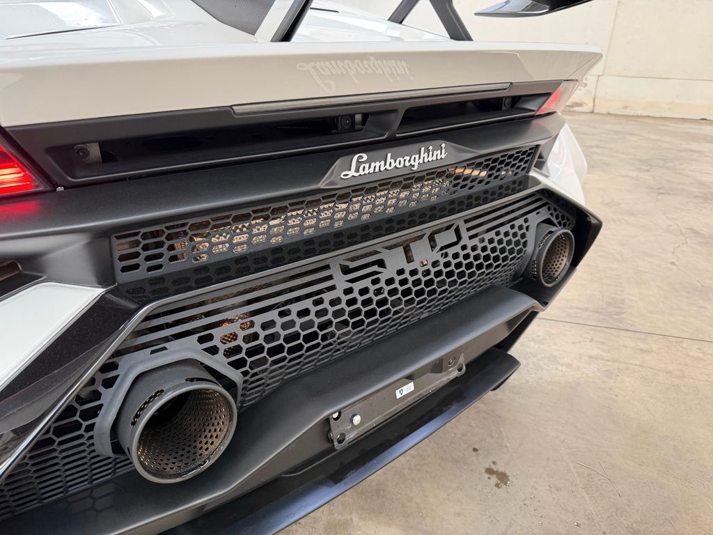 Lamborghini Huracán 2022