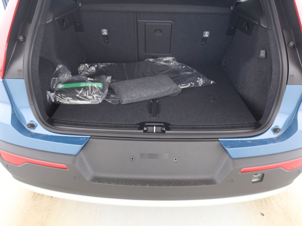 Volvo XC40 2024