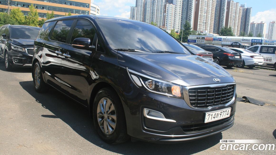 Kia Canival 2020