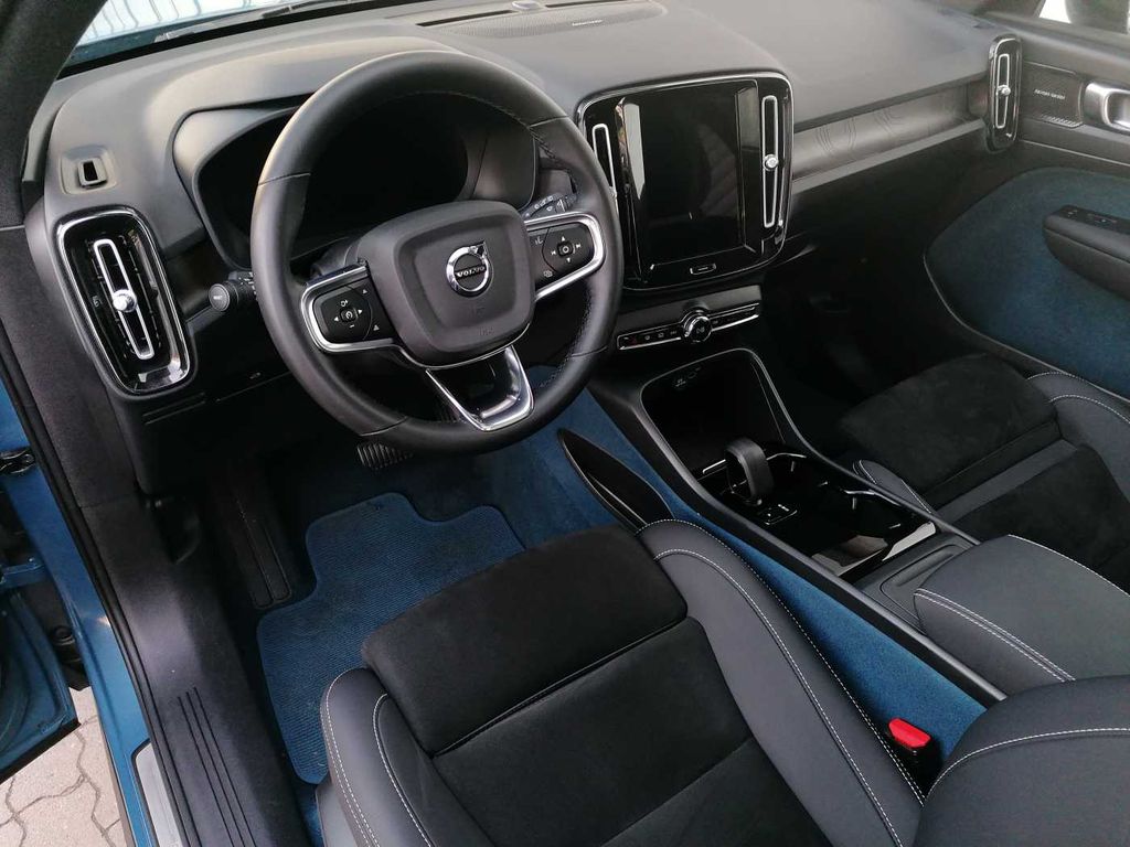 Volvo XC40 2022