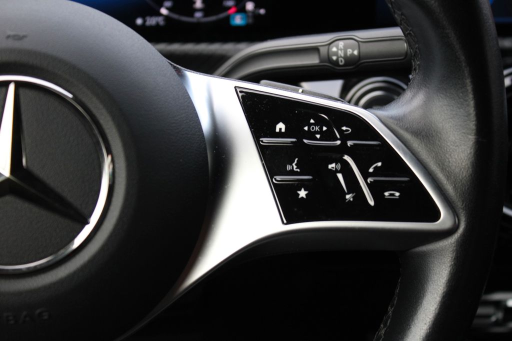 Mercedes-Benz A 180 2023