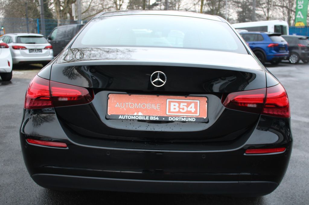 Mercedes-Benz A 180 2023