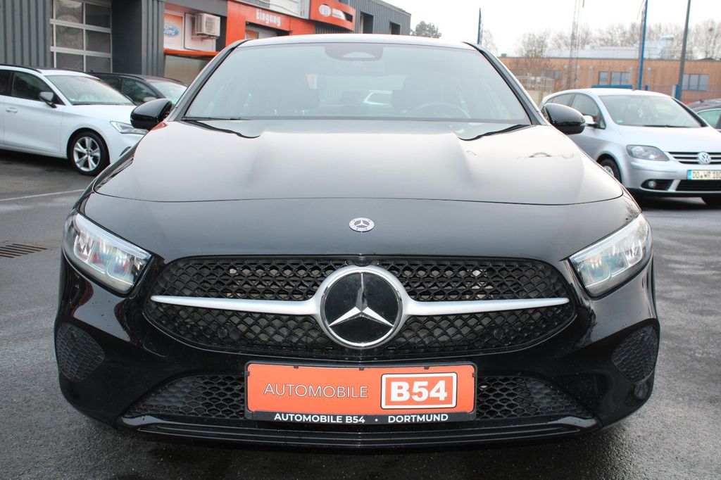 Mercedes-Benz A 180 2023