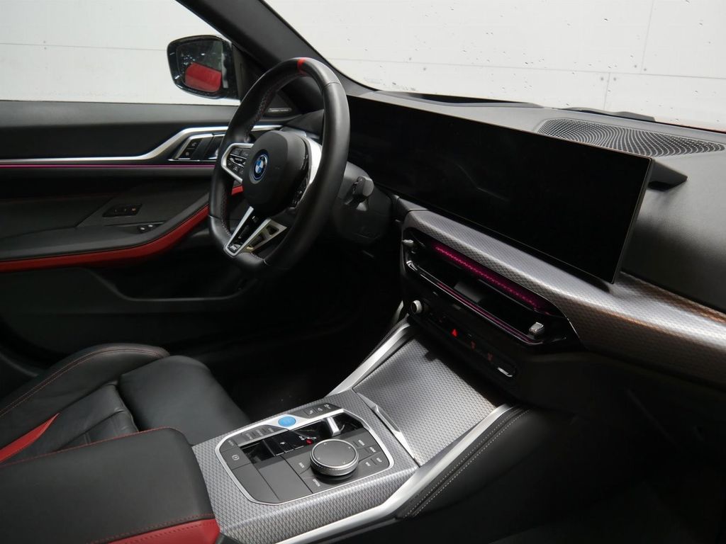 BMW i4 2024