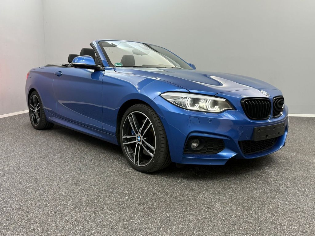 BMW 220 2021