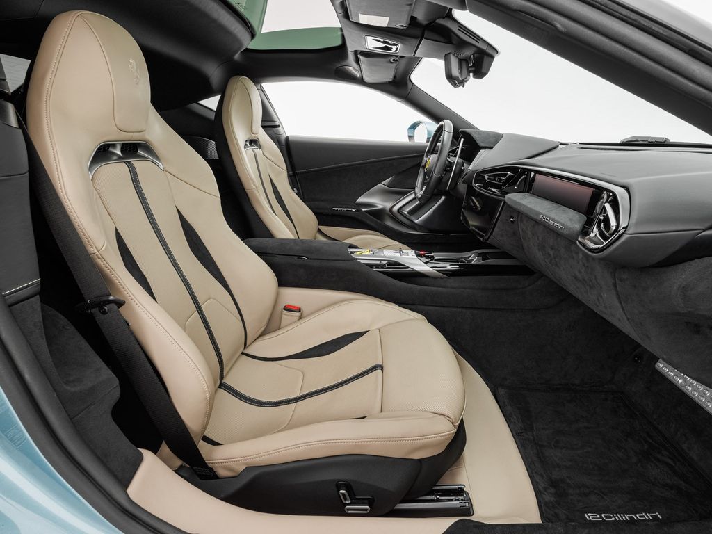 Ferrari 12Cilindri 2024