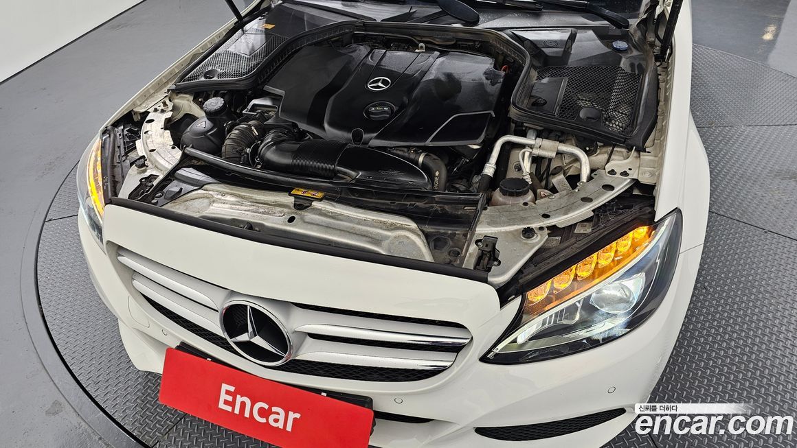 Mercedes-Benz C-Class 2016