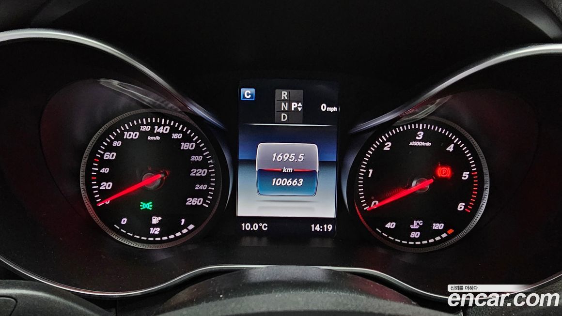 Mercedes-Benz C-Class 2016