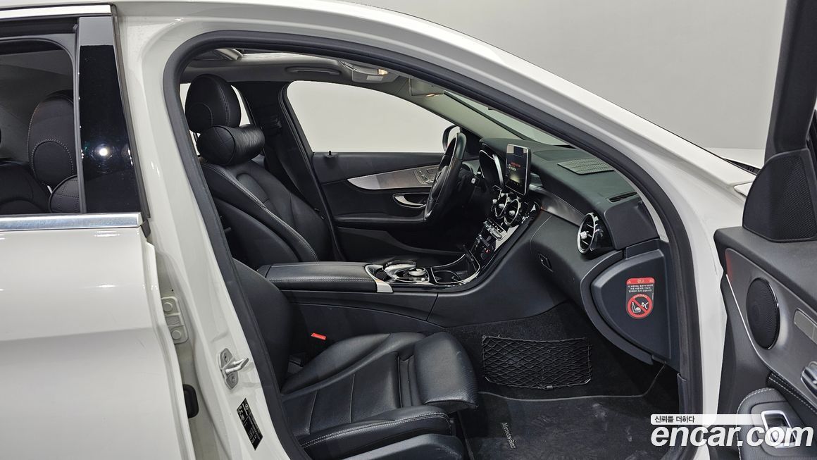 Mercedes-Benz C-Class 2016