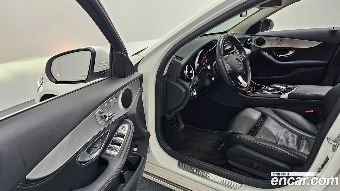 Mercedes-Benz C-Class 2016
