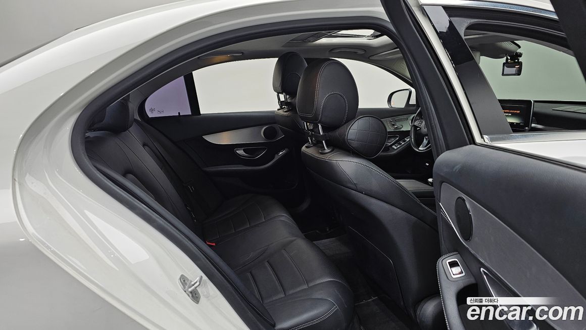 Mercedes-Benz C-Class 2016