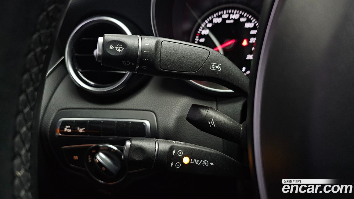 Mercedes-Benz C-Class 2016