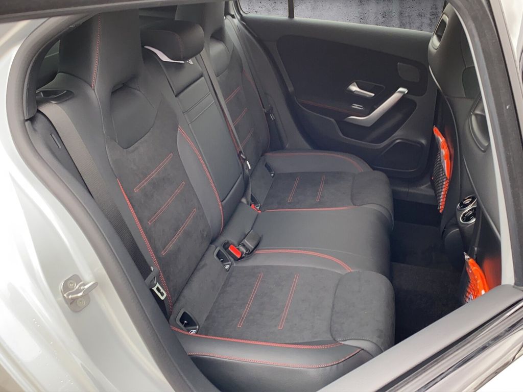 Mercedes-Benz A 250 2024