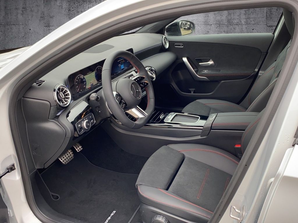 Mercedes-Benz A 250 2024