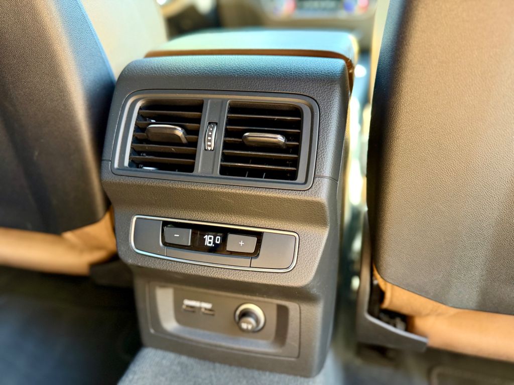 Audi SQ5 2021