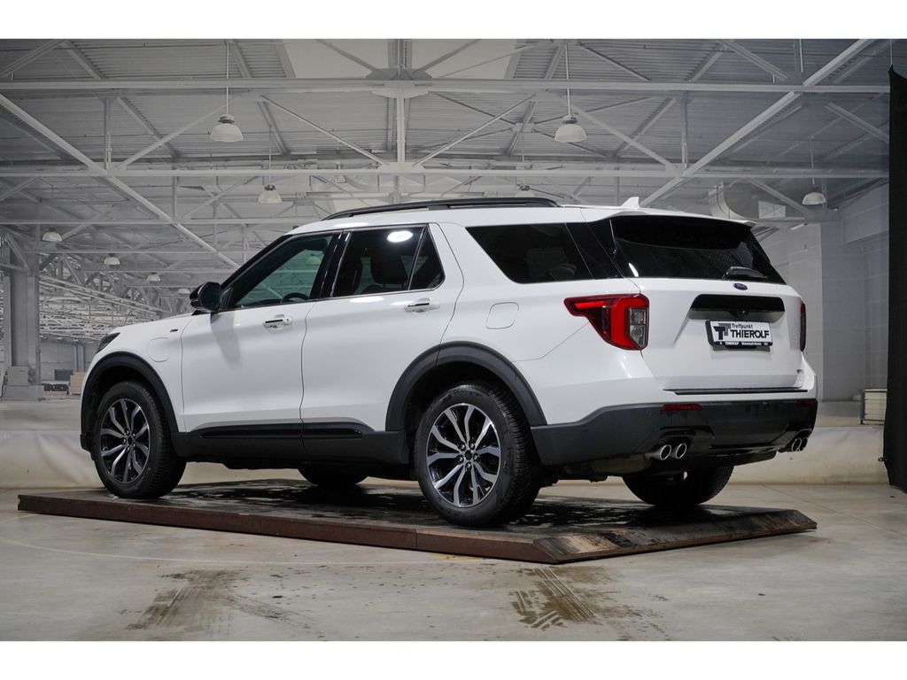 Ford Explorer 2021