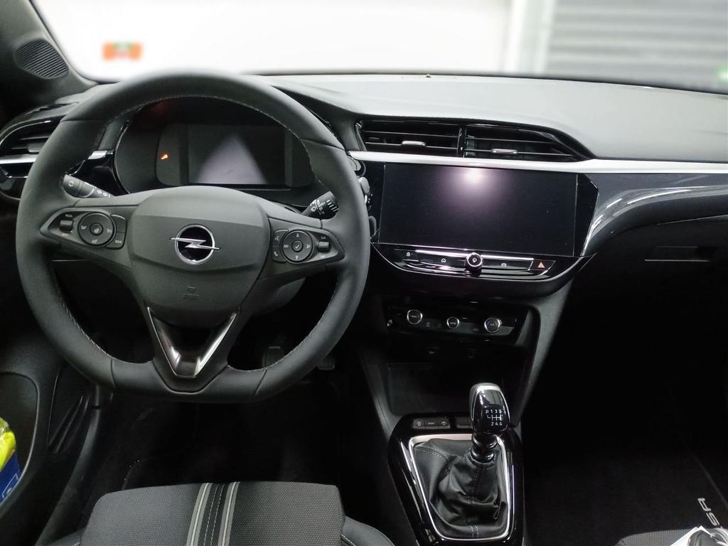 Opel Corsa 2024