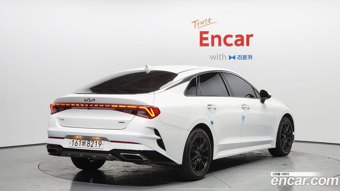 Kia K5 2023