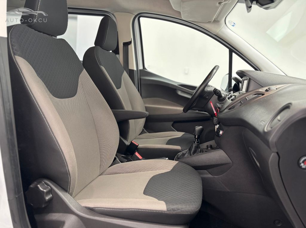 Ford Tourneo Courier 2019