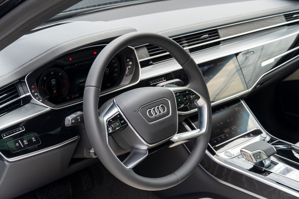 Audi A8 2025
