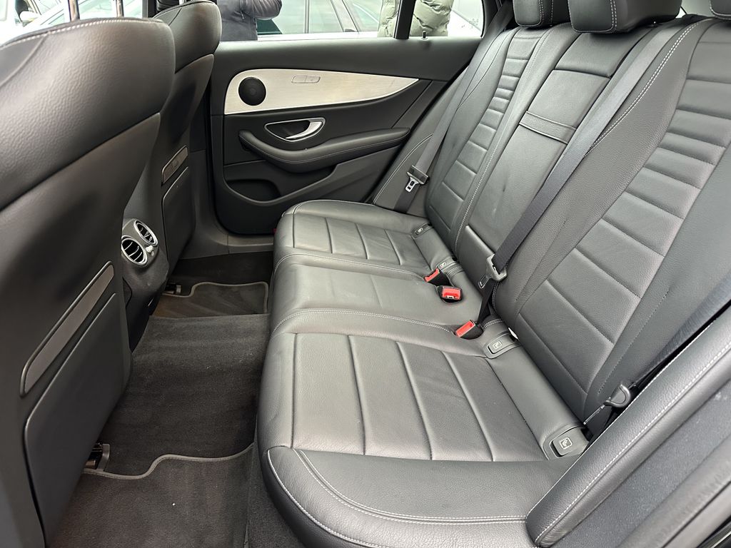 Mercedes-Benz E 300 2021