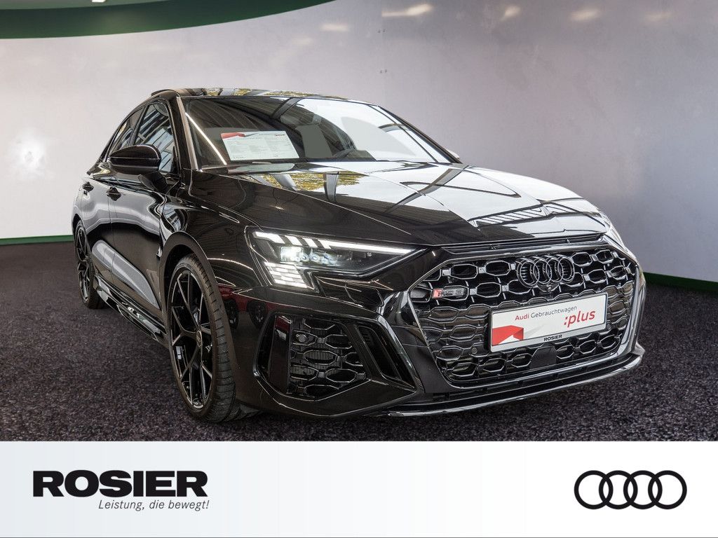 Audi RS3 2025